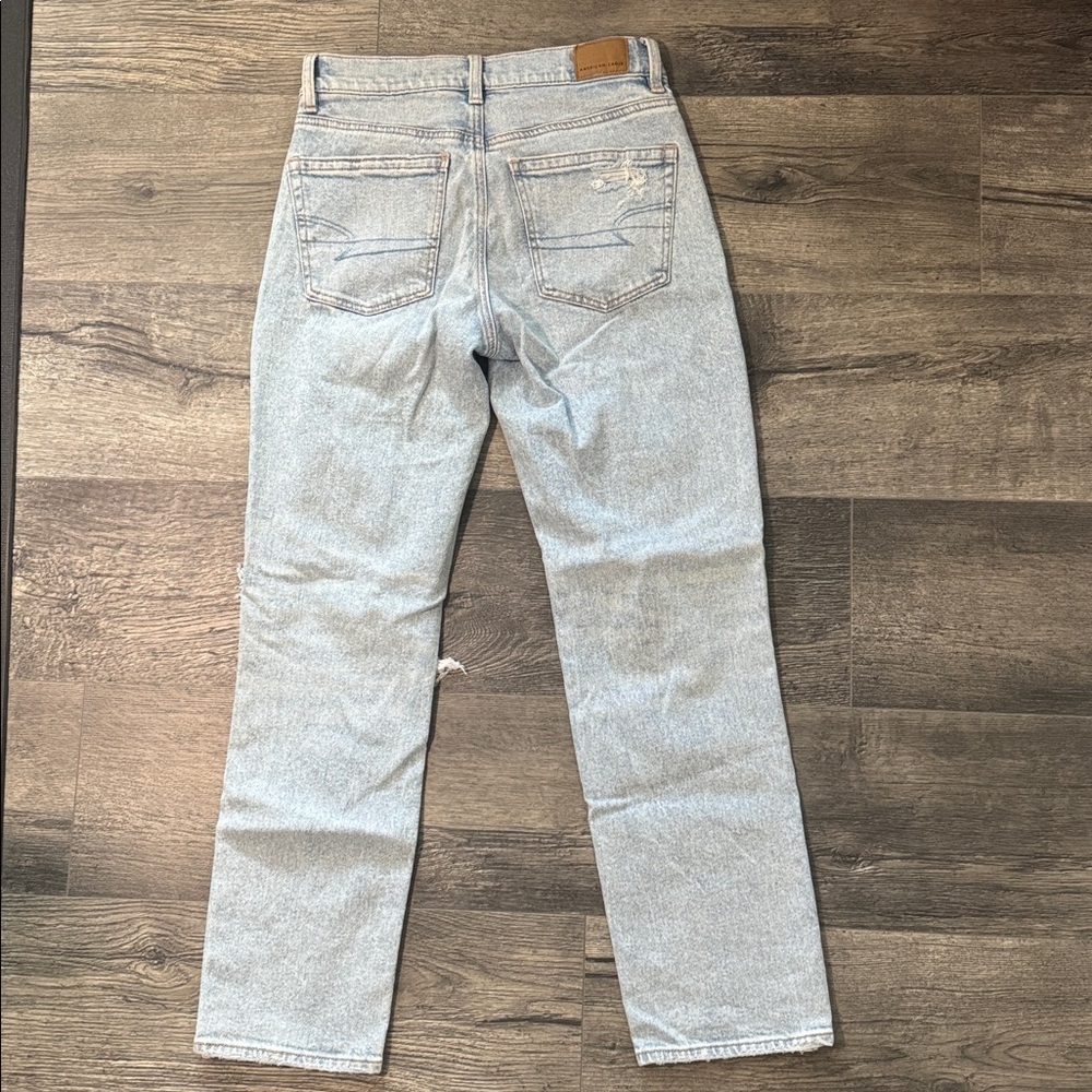 America Eagle Distressed Stretch Super High Rise Ankle Straight Jeans Size 0 - Picture 6 of 8